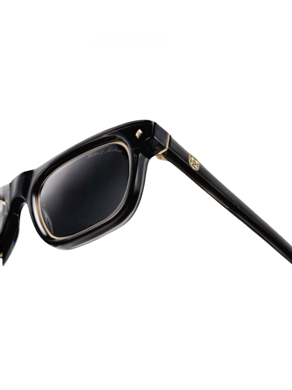 Premium Black and Gold Men’s Sunglasses - Designer Style - Picture 4 of 13